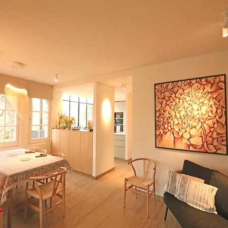 In Het Zoute Near Zeedijk Promenade 빌라 *