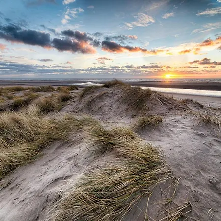 In Het Zoute Near Zeedijk Promenade Villa Knokke-Heist